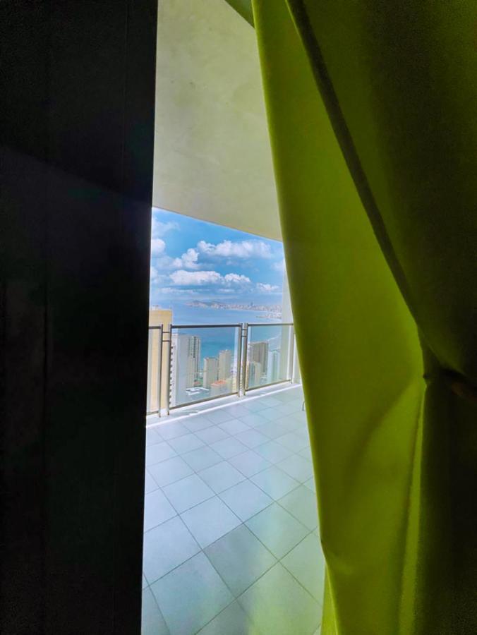 Beautiful Apartment Near Beach With Panoramic Sea-View Benidorm Esterno foto